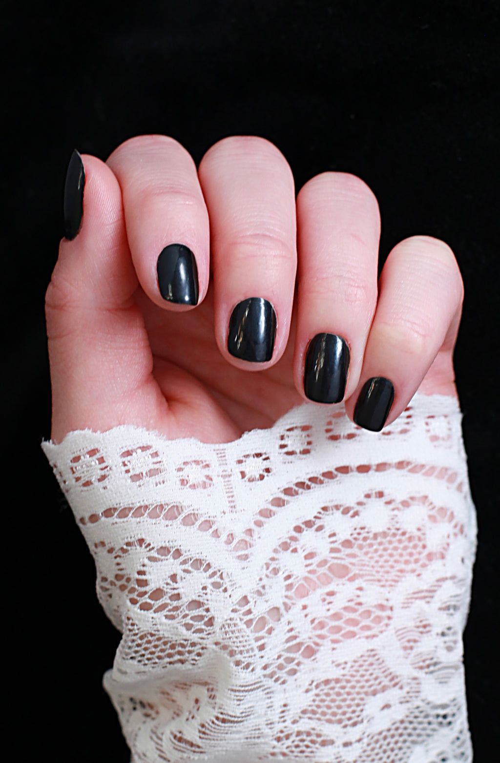 LITTLE BLACK POLISH
